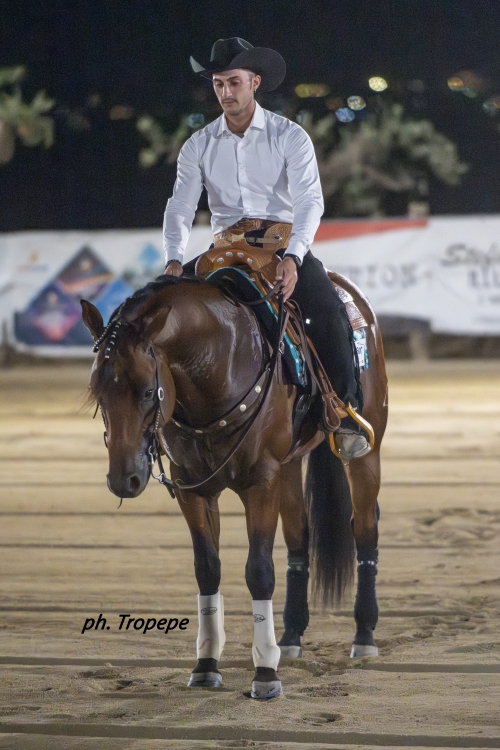 2 show CRHA 2025 - DE LUCA VITTORIO &amp; MAXIMUM SPOOKS score 71,5